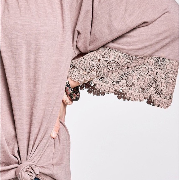 PLUS🔥 Off shoulder top - Picture 3 of 4